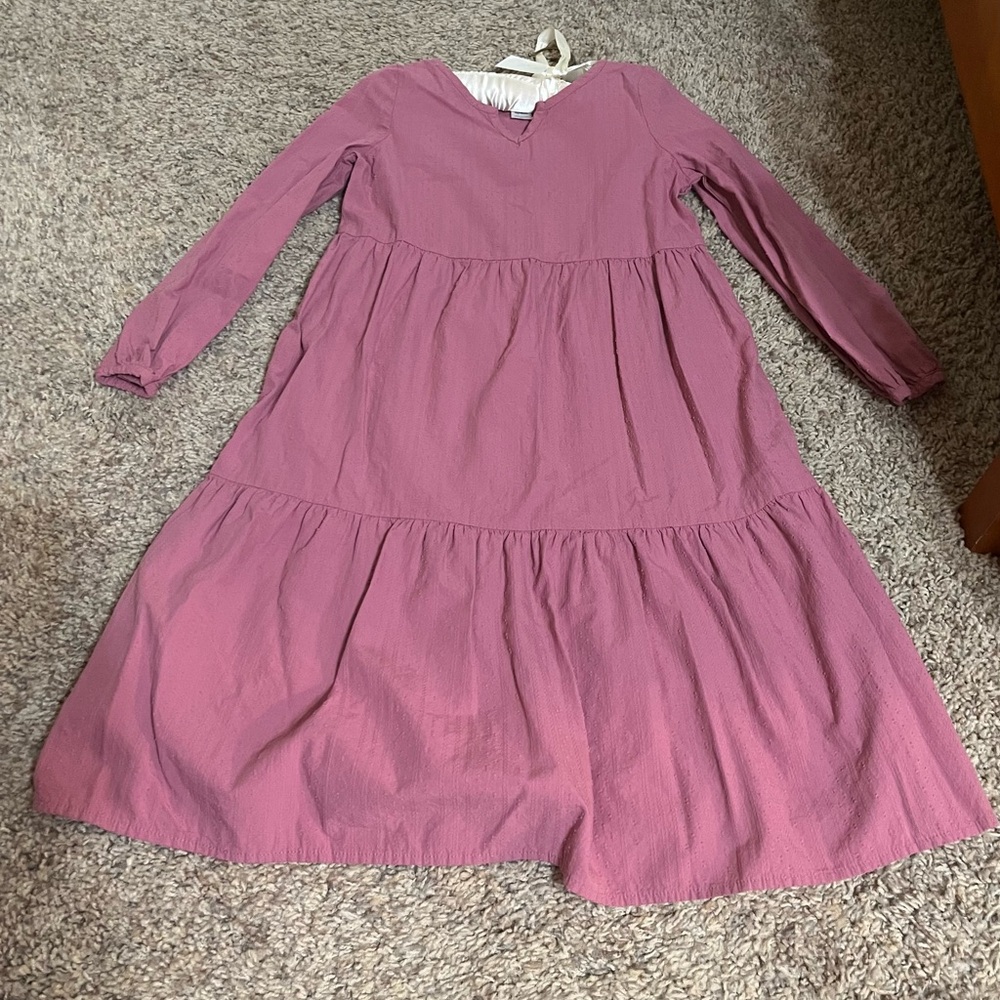 Carter’s Kid Tiered Midi Dress. Never used - No tags-  Size: 8  - Color: Pink